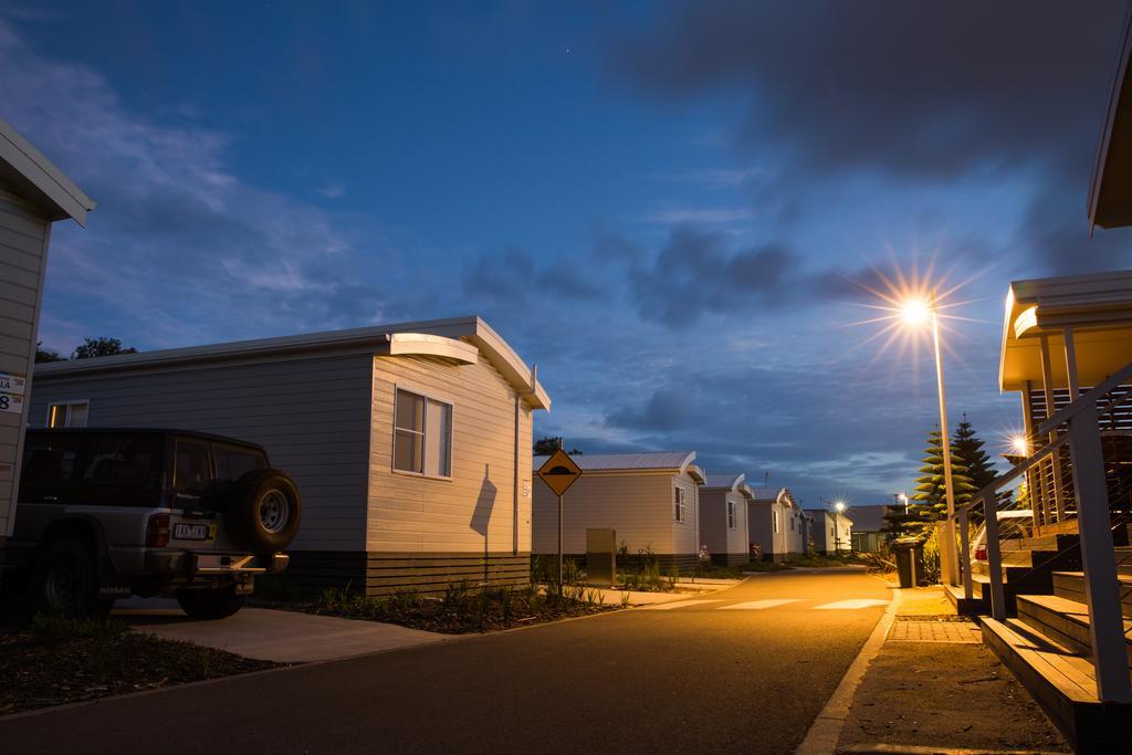 Hotel Nrma Stockton Beach Holiday Park Pokoj fotografie