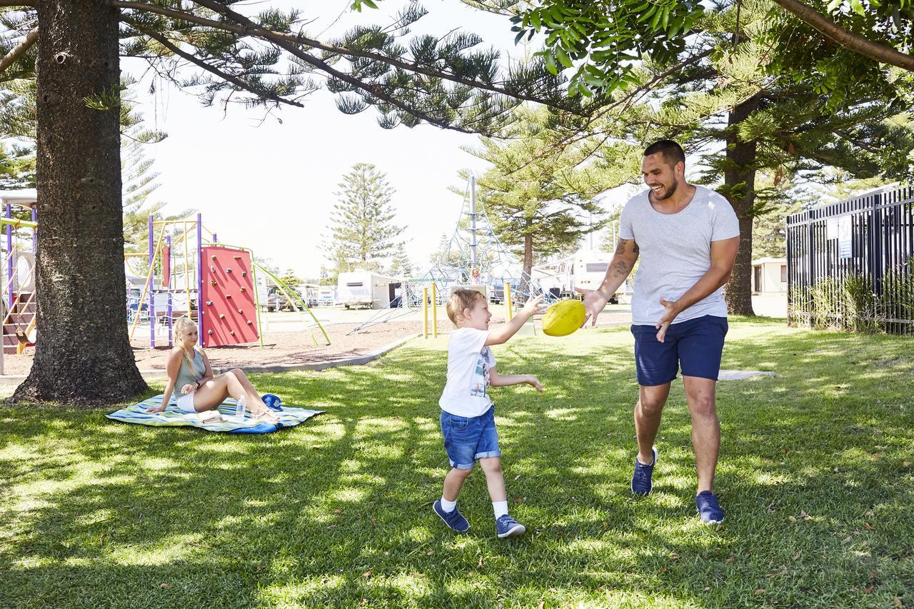 Hotel Nrma Stockton Beach Holiday Park Exteriér fotografie